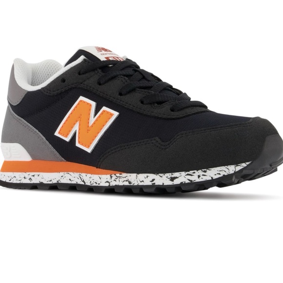 New Balance 515 V1 Black and Orange Youth size 2‎ - Picture 1 of 7